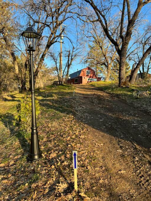 Modern Airstream With Amazing View - 10 To 15 Minutes From Kings Canyon National Park Dunlap Exterior foto